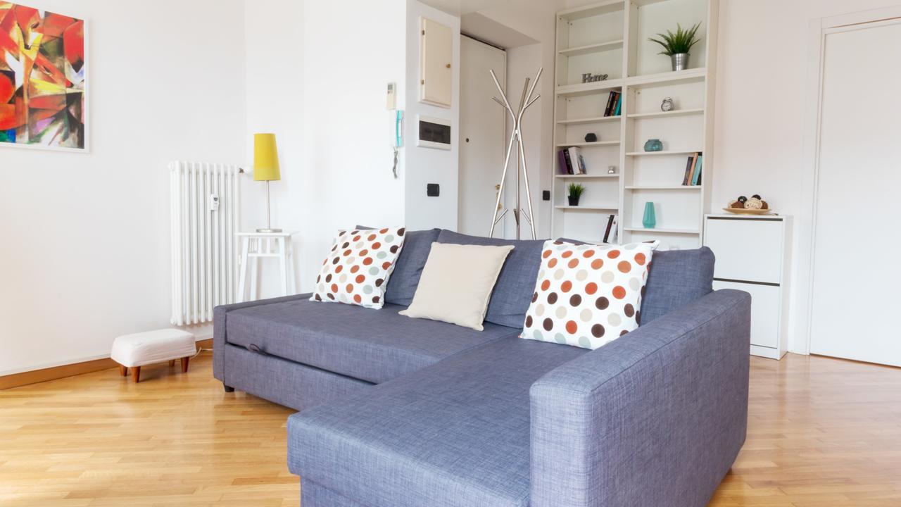 Italianway-Edolo 5 Apartment Милано Екстериор снимка