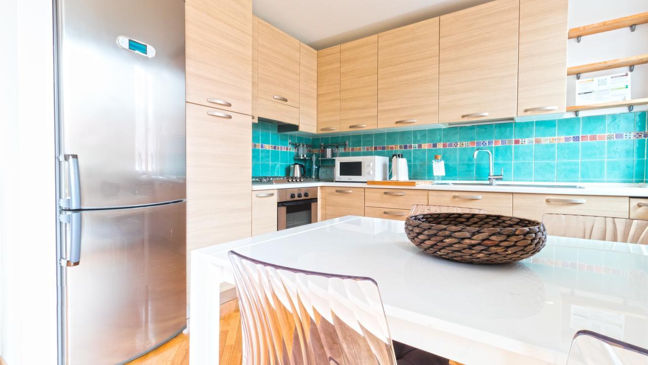 Italianway-Edolo 5 Apartment Милано Екстериор снимка
