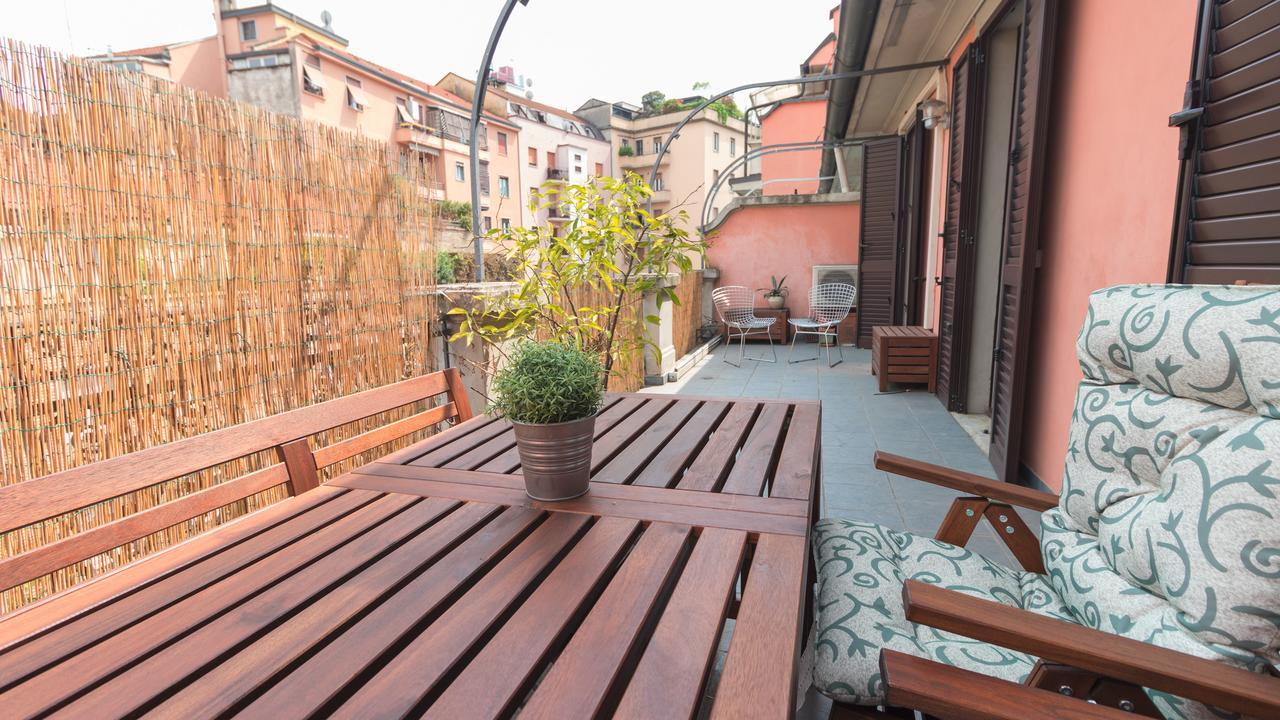 Italianway-Edolo 5 Apartment Милано Екстериор снимка